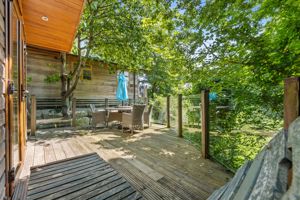 Photo 15- click for photo gallery